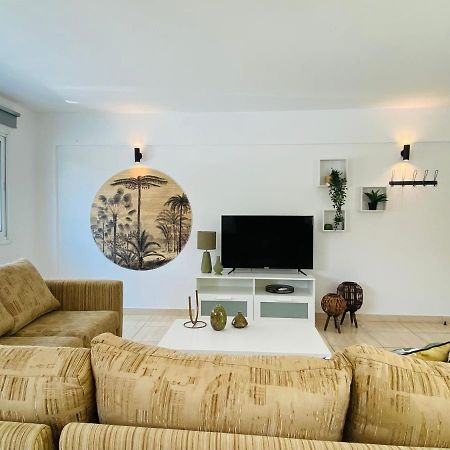 Serena'S 2-Br Apartment In Larnaca Bagian luar foto