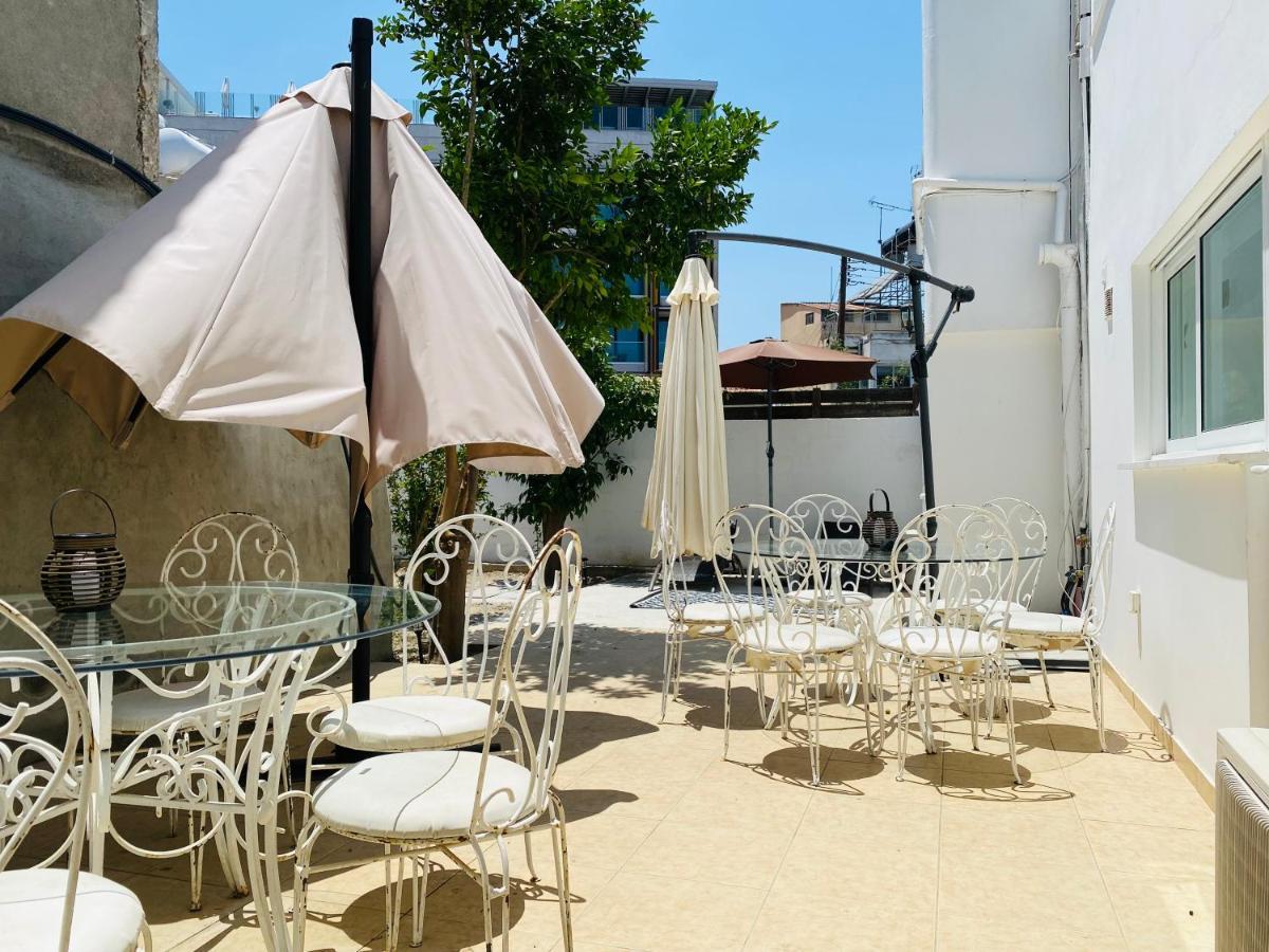Serena'S 2-Br Apartment In Larnaca Bagian luar foto
